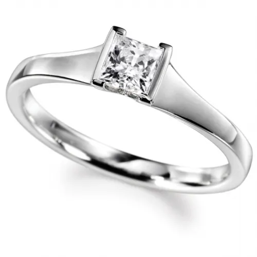 Diamond Solitaire Engagement Ring